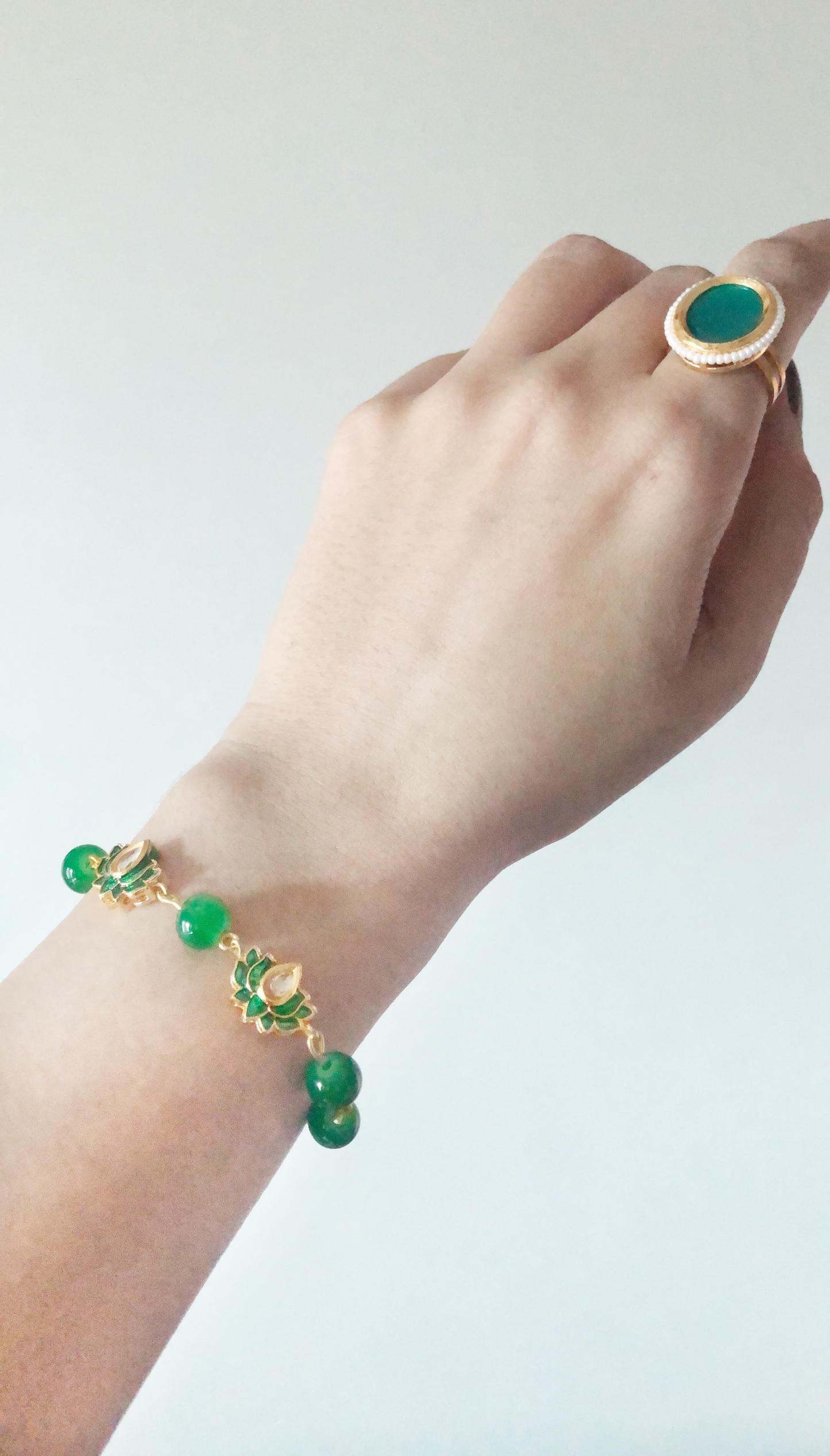 Enchanté Kundan Delights: Bracelet & Ring Set