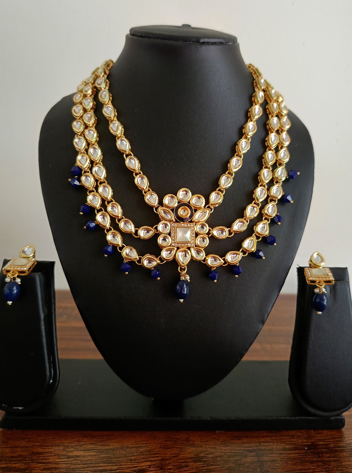 Midnight Majesty Navy Kundan Necklace Set