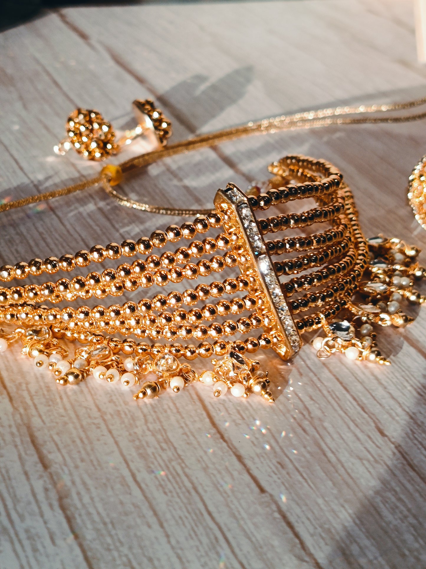 Gold-Toned Choker Set with Pearl Accents and Earrings