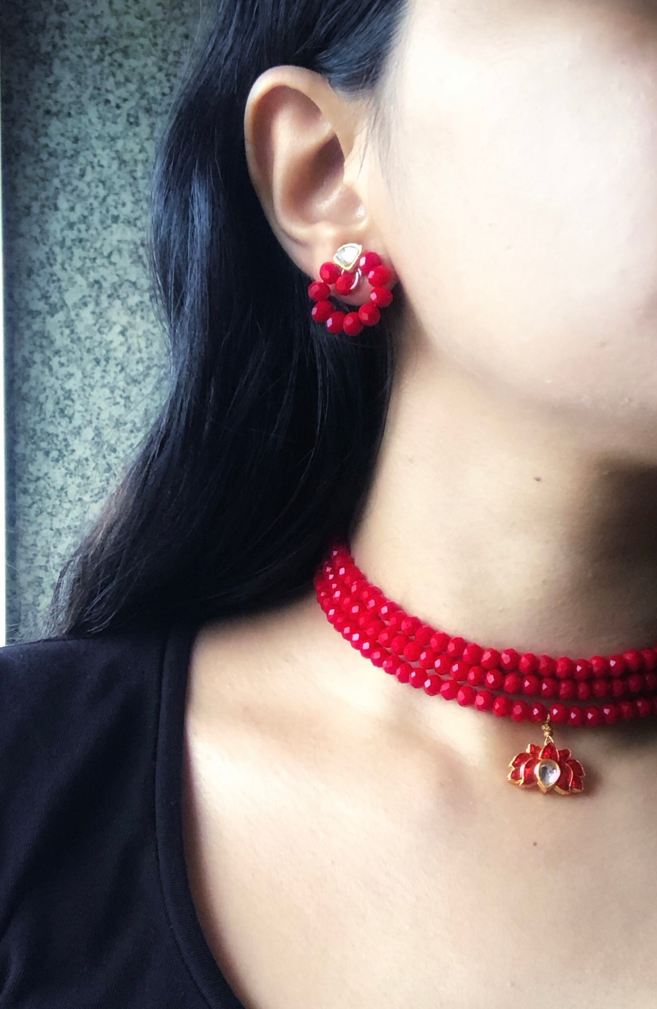 Elegant Red Glass Bead Choker with Lotus Pendant and Round Earrings